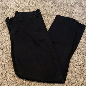 Black American Eagle khaki pant